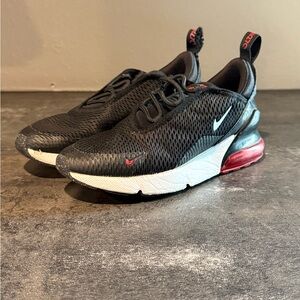 Kids Nike Air Max 270 size 2 black